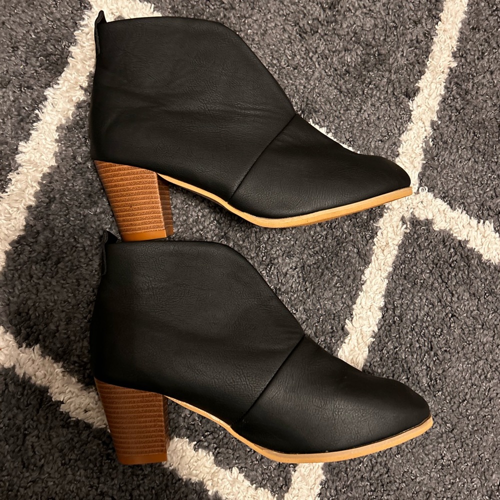 NEW dress boots
